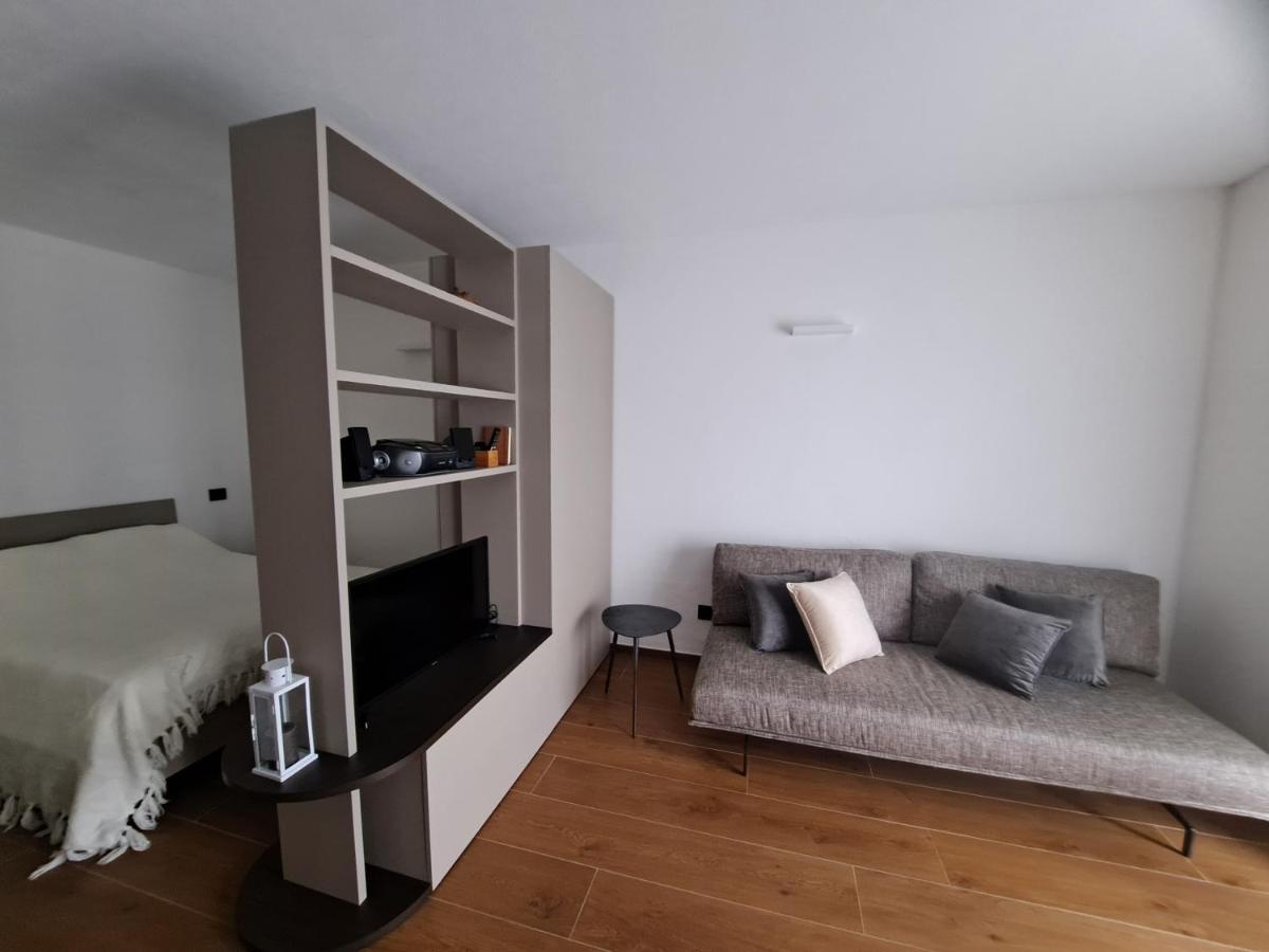Petit Nid Apartment La Salle Exterior photo